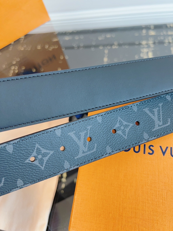 ルイヴィトンベルト細部ディテール